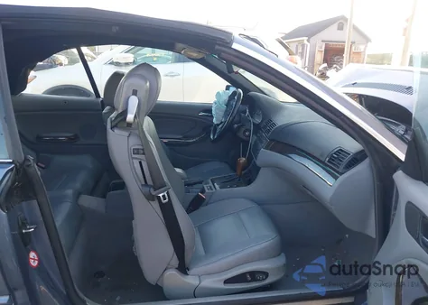 2001 BMW 325 Ci from USA, damaged, VIN WBABS33451JY55403